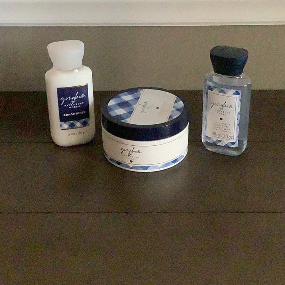 NEW Bath and Bodywork’s set - Picture 2 of 5